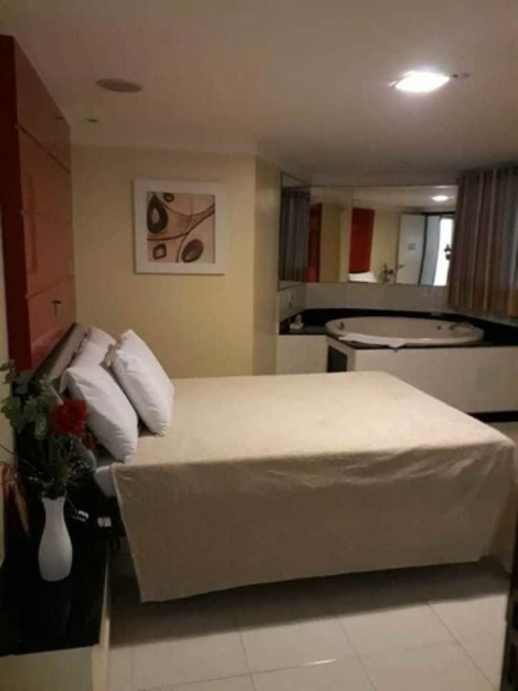 Hotel Sempre Executive ซัลวาดอร์ ภายนอก รูปภาพ
