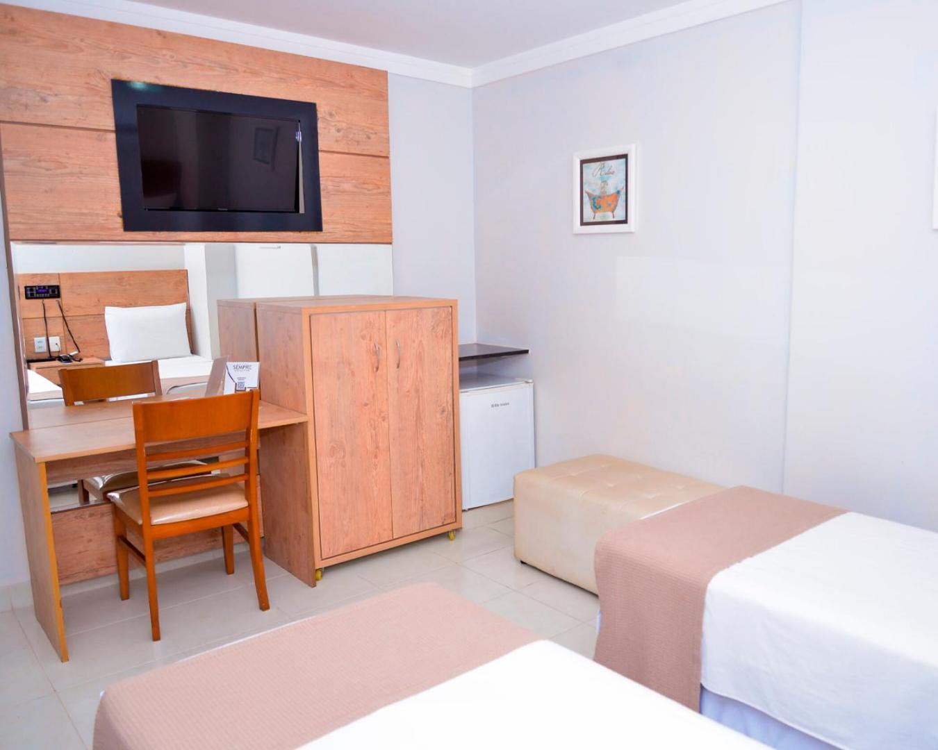 Hotel Sempre Executive ซัลวาดอร์ ภายนอก รูปภาพ