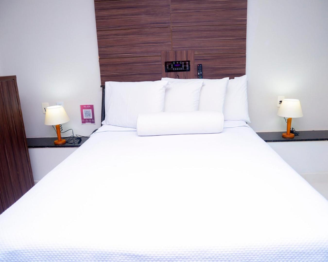 Hotel Sempre Executive ซัลวาดอร์ ภายนอก รูปภาพ