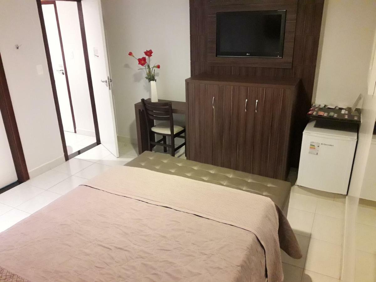 Hotel Sempre Executive ซัลวาดอร์ ภายนอก รูปภาพ
